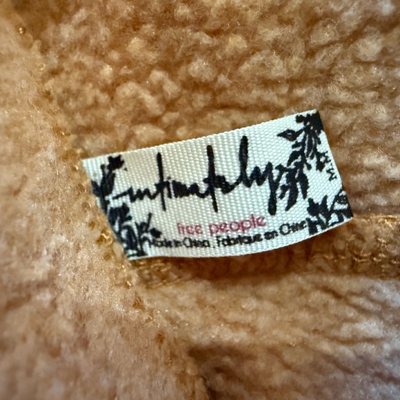 Free People Kelly Lounge Sweatshirt Short Set Cognac Size Medium NWOT - Picture 12 of 14